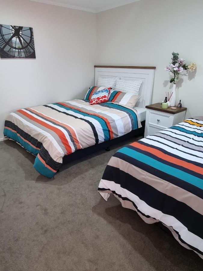 Little Gem In Papamoa Hotel Bagian luar foto